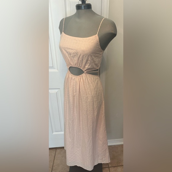 Line & Dot Harmony Dress in Peach & Pink Multi in small - Picture 7 of 11